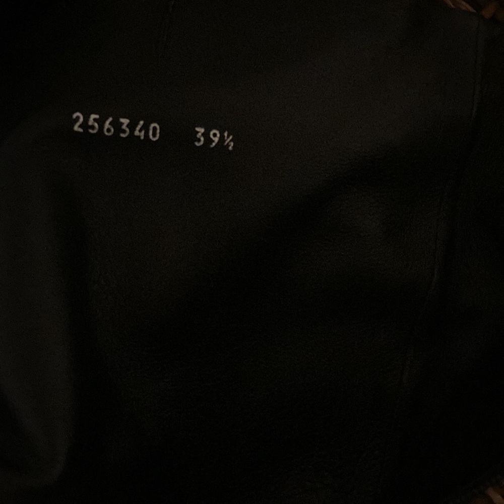 Gucci suede boots - Picture 9 of 16